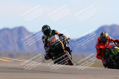 media/Mar-12-2022-SoCal Trackdays (Sat) [[152081554b]]/Turn 9 (220pm)/